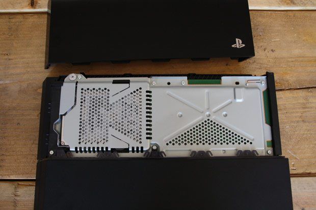 PS4-модернизация-замена-жесткий диск-6