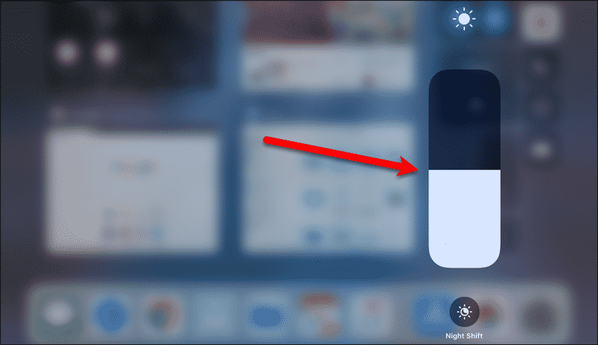 Длительное нажатие на слайдер яркости в iOS 11