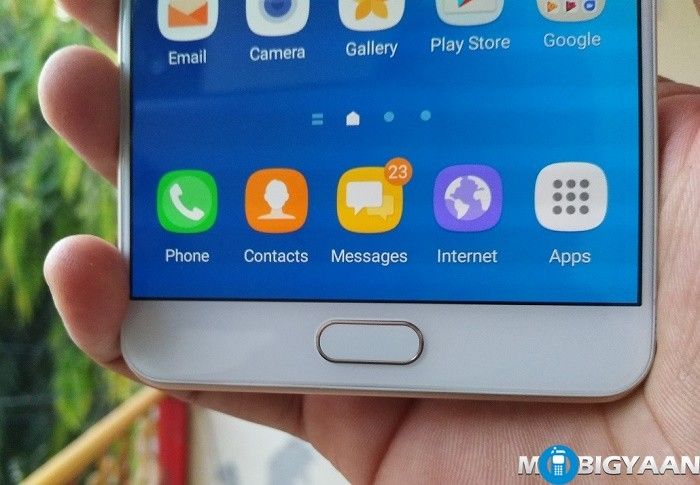 How-to-quickly-launch-Camera-on-Samsung-Galaxy-C9-Pro-Guide-2 