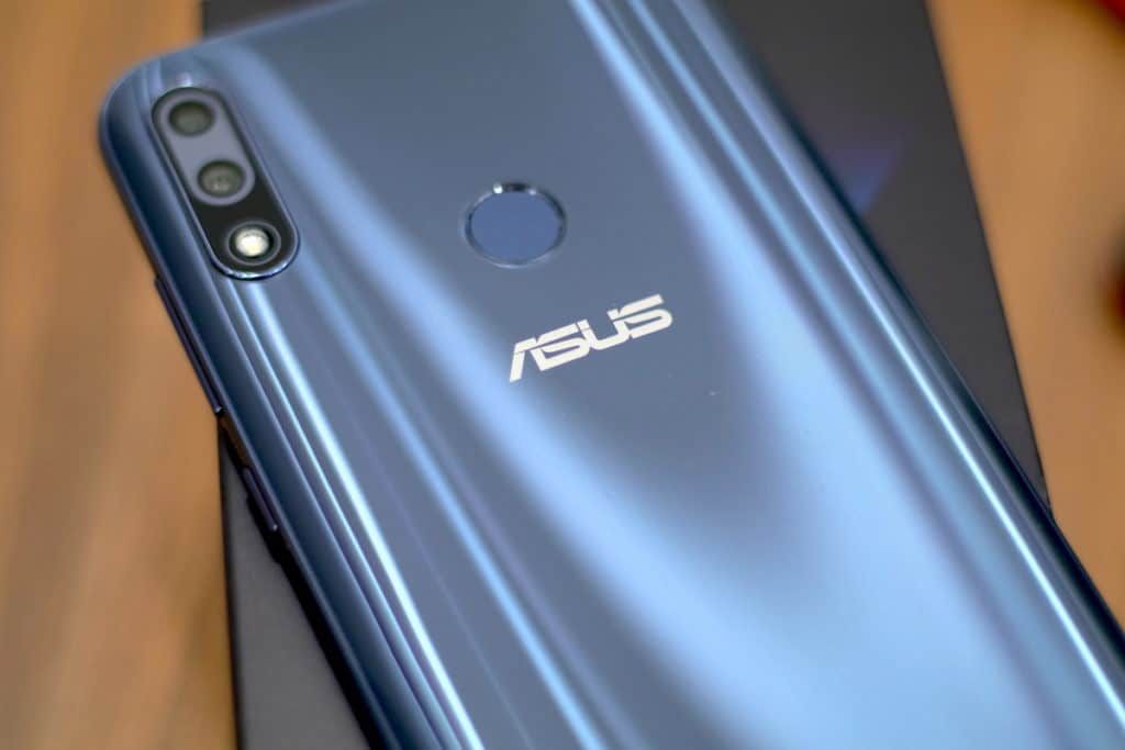 Купить Смартфон Asus M2