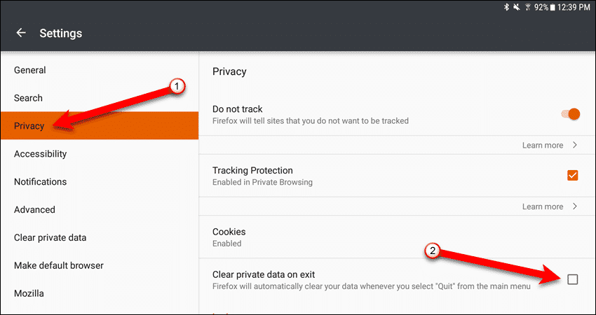 Нажмите «Конфиденциальность», а затем «Очистить личные данные» в Firefox для Android.
