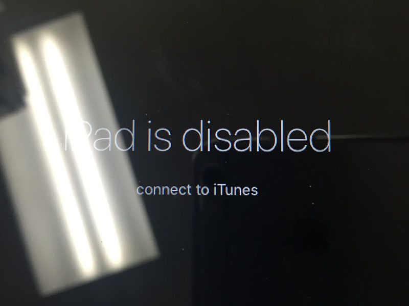 Разблокировка сообщения «iPad отключен (подключиться к iTunes)»
