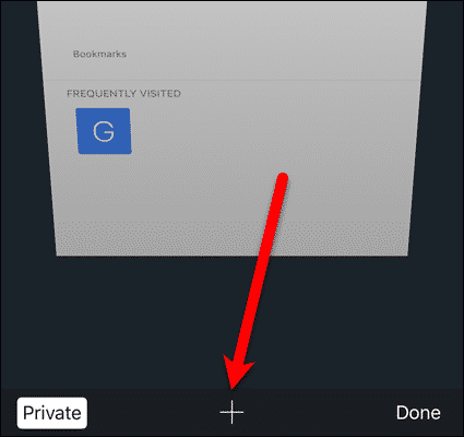 Нажмите значок плюса, чтобы добавить личную вкладку в Safari на iOS